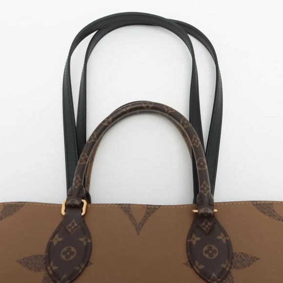 Louis Vuitton Monogram Giant Reverse On The Go MM - Tan & Brown M45321 - Picture 6 of 12